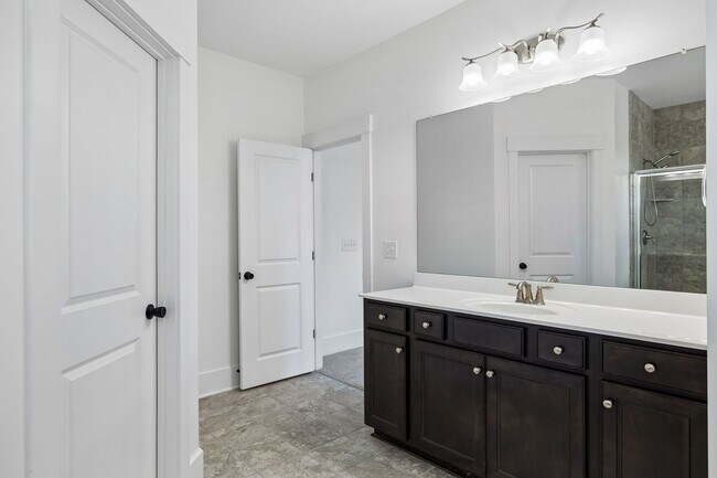 Building Photo - Available now in highly desirable Amelia Park! Beautifully maintained 5-bedroom, 3.5-bath home