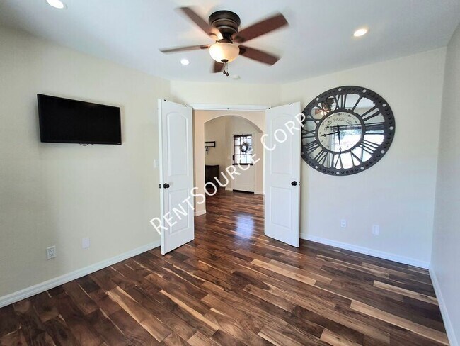 Building Photo - 23902 Ranney House Ct