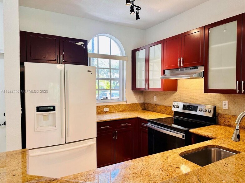 Building Photo - 12780 SW 50th St