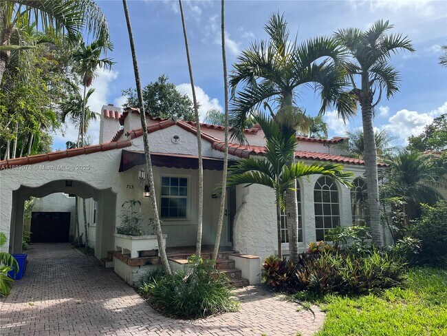 Primary Photo - 713 Tibidabo Ave