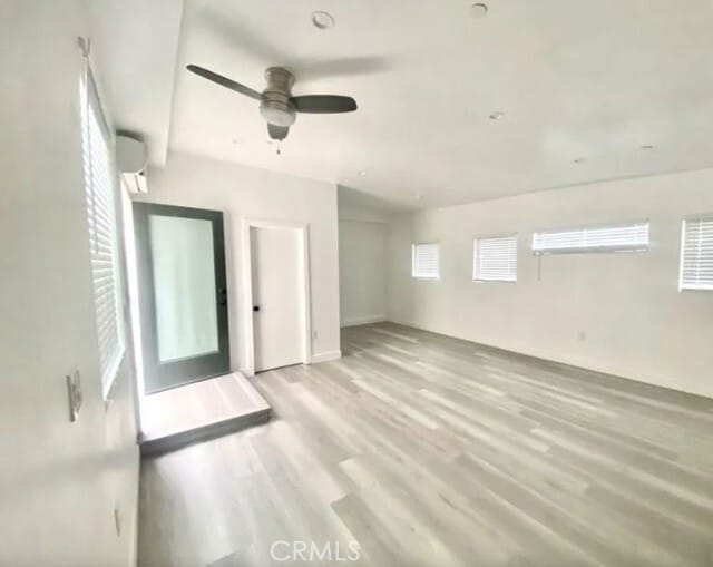 Building Photo - 1217 9th Ct