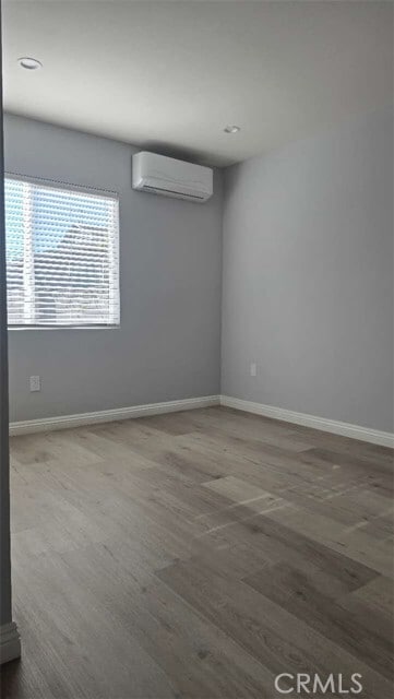 Building Photo - 425 W Orangethorpe Ave