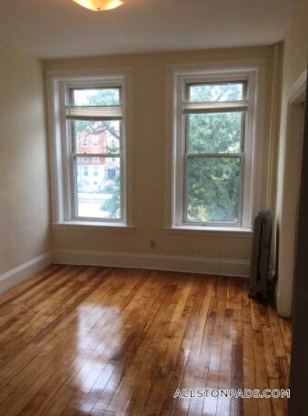 Building Photo - 1284 Commonwealth Ave