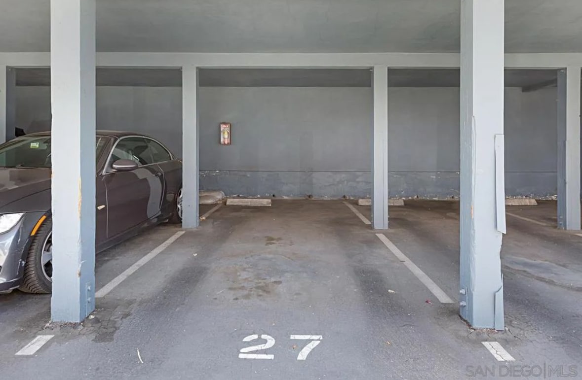 Building Photo - 4750 Noyes St