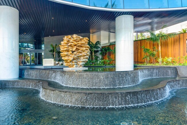 Building Photo - 28th floor Waiea residence: Fully-furnishe...