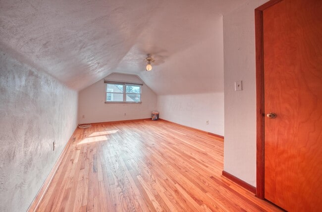 Building Photo - 3088 Ontario St