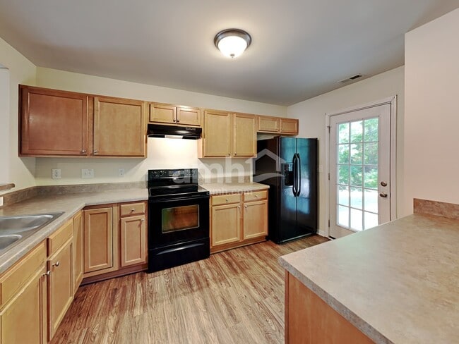 Building Photo - 7009 San Juan Hill Ct