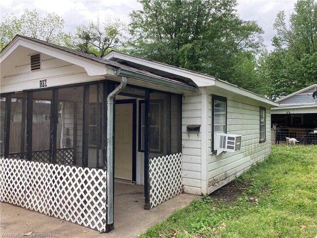 Building Photo - 107 N 16th St