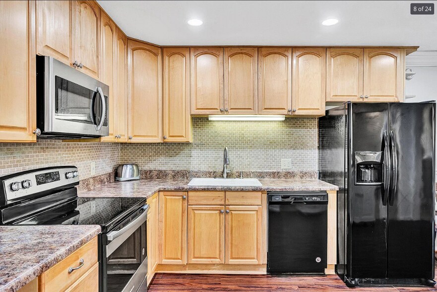 Building Photo - 5260 Crossbow Cir