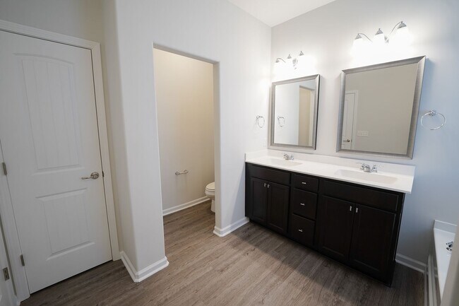 Building Photo - Available Soon!