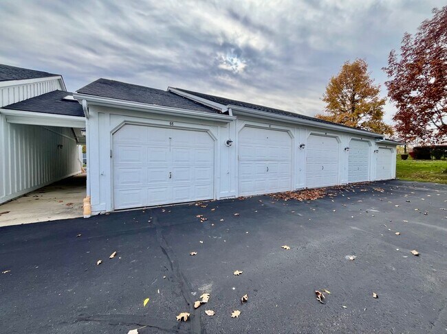 Building Photo - 4417 Inverness St