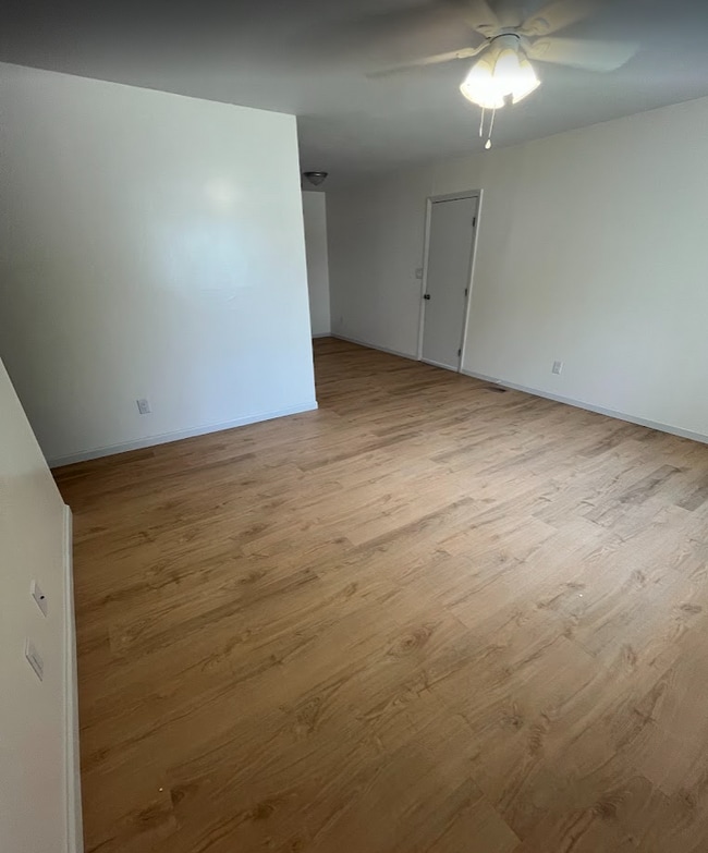 Building Photo - 906 Tomahawk Trail