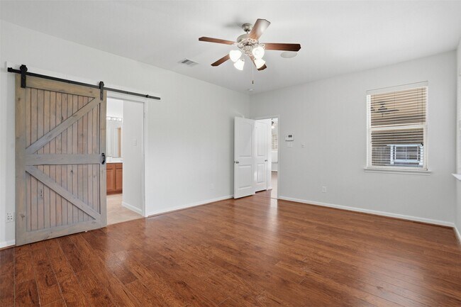 Building Photo - 11126 Celano Dr