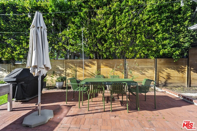 Building Photo - 2654 33rd St