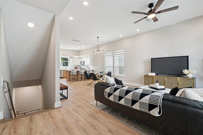 Building Photo - 4013 Griggs Rd