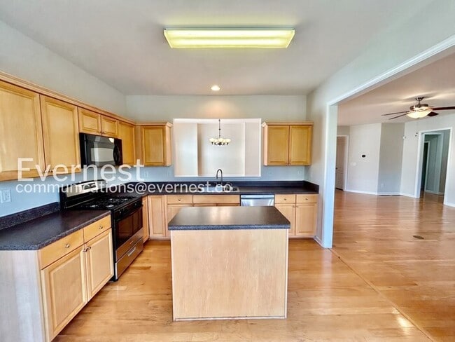 Building Photo - 6635 Cold Stream Dr