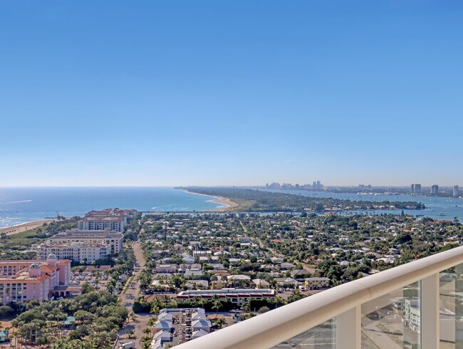 Building Photo - 2700 N Ocean Dr