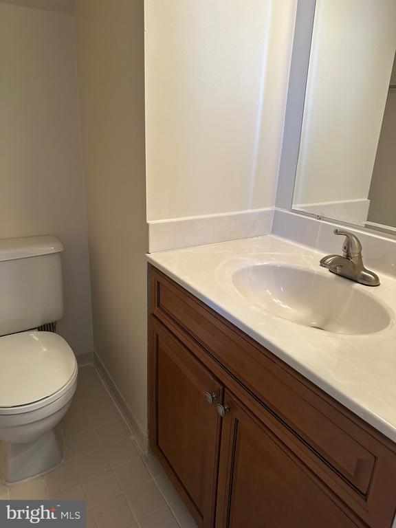 Building Photo - 529 Colecroft Ct