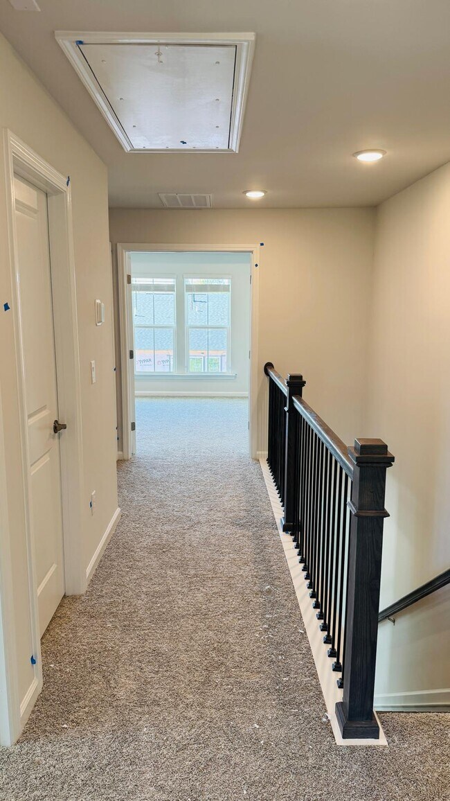 Building Photo - 4001 Kidd Pl