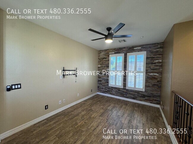 Building Photo - 21104 W Sage Hill Rd