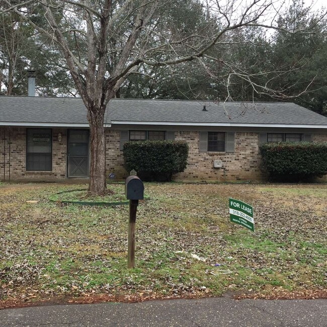 Building Photo - 9471 Blom Blvd