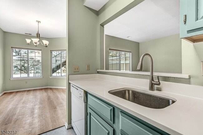 Building Photo - 78 Academy Ct