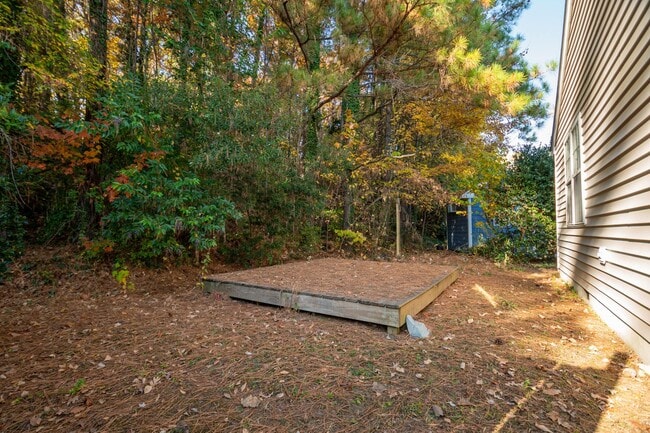 Building Photo - Comfortable 3 Bedroom / 2 Bath One - Level...