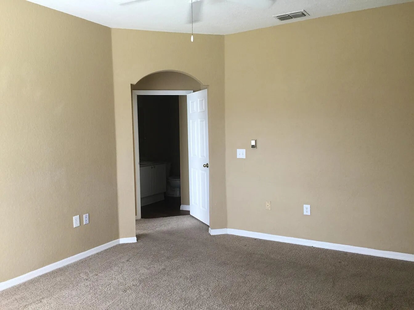Building Photo - 841 Grand Regency Pointe