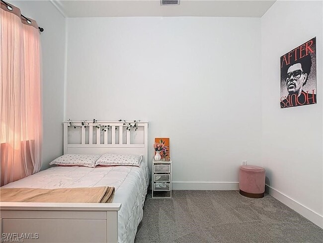 Building Photo - 5285 Marano Dr