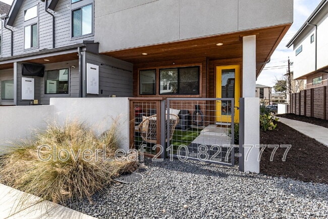 Building Photo - 102 Tendick St