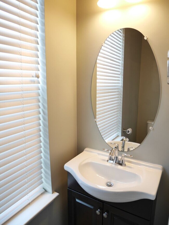 Building Photo - Large End-Unit Townhome- Owings Mills, MD