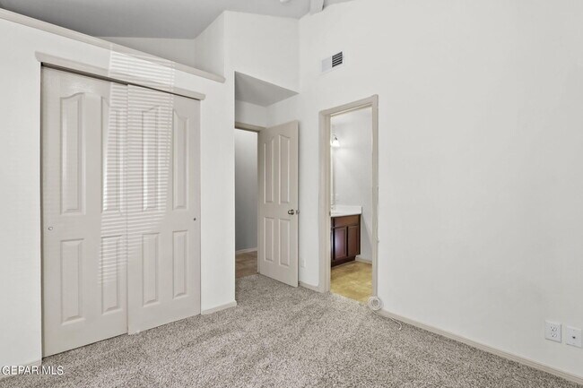 Building Photo - 14438 Miguel Terrazas Dr