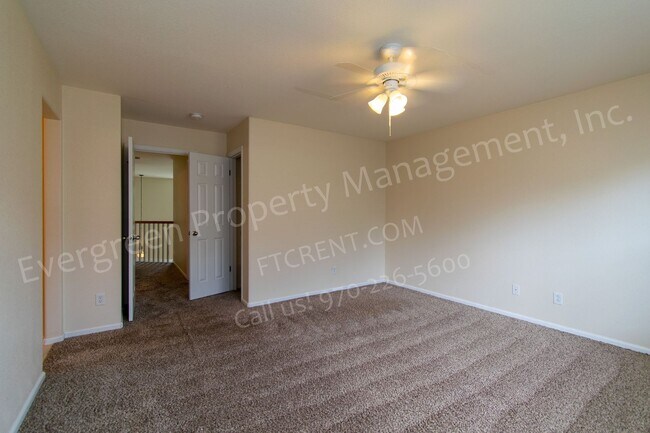 Building Photo - 2820 Golden Wheat Ln