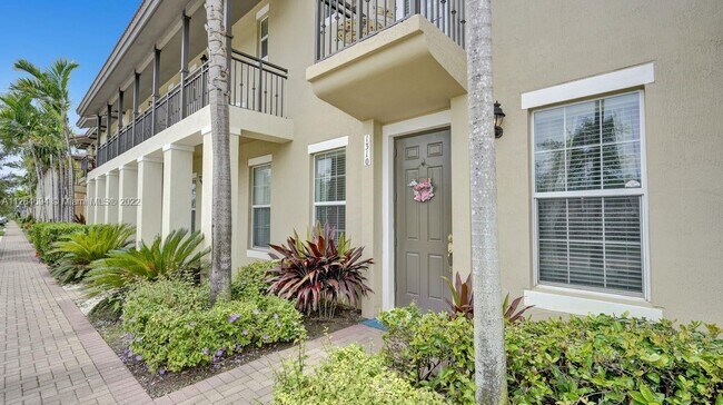 Primary Photo - 1229 SW 147th Ave