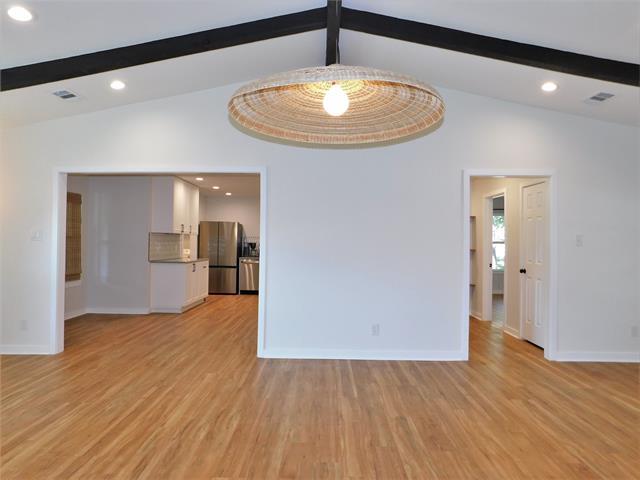 Building Photo - 1400 Angelina Bend Dr