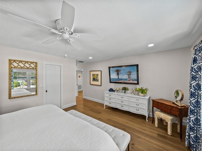 Building Photo - 829 59th Ave