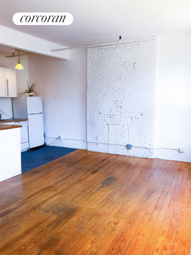 Building Photo - 496 LaGuardia Pl