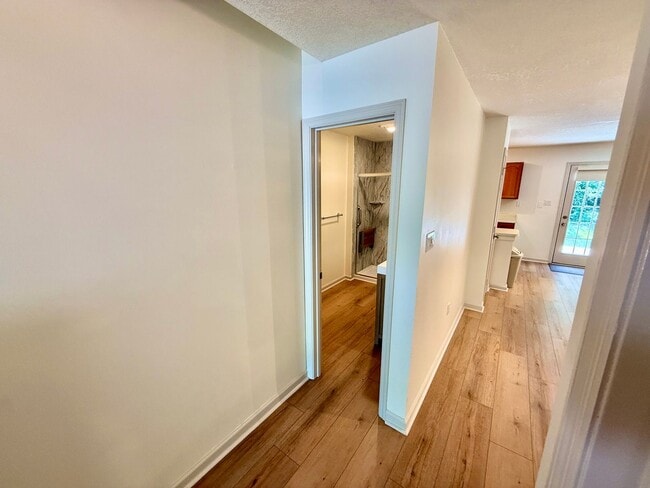 Building Photo - 5010 Trace Manor Ln