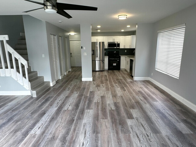 Building Photo - 5516 NW 22nd St