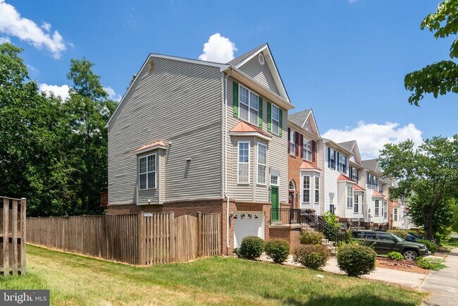 Building Photo - 15154 Brazil Cir