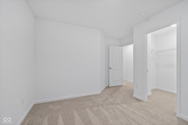 Building Photo - 15988 Tharp Wds Dr