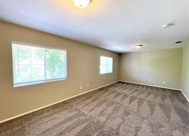 Building Photo - 42516 Coronet Ct