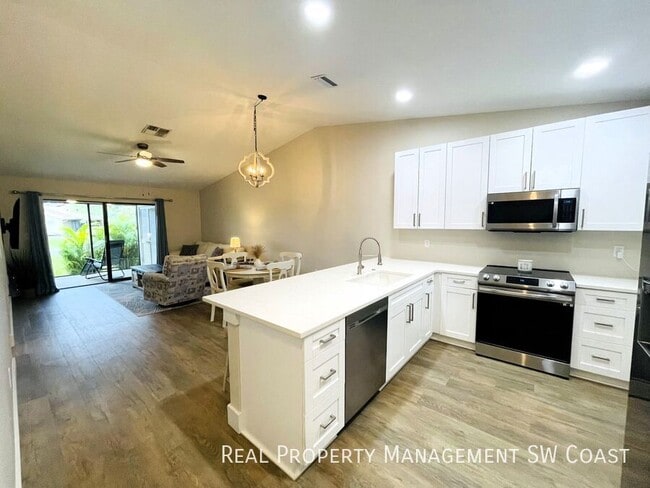 Building Photo - 17749 Grande Bayou Ct
