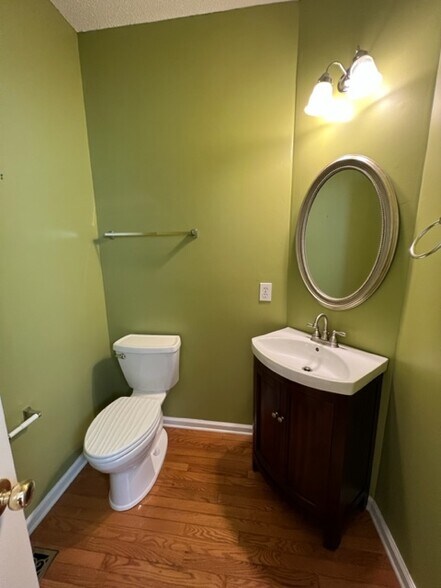 Building Photo - 1809 Morgans Mill Way