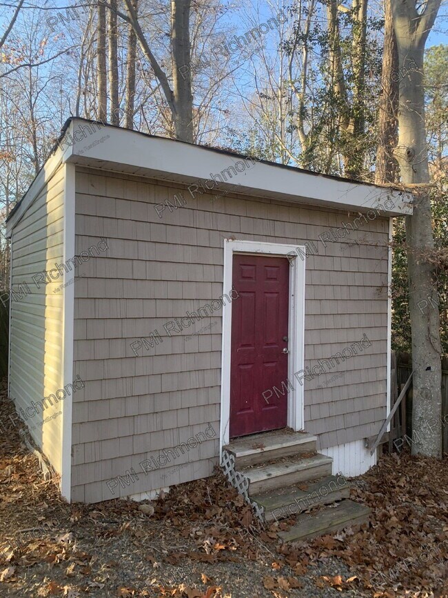Building Photo - 5100 King Cotton Ln