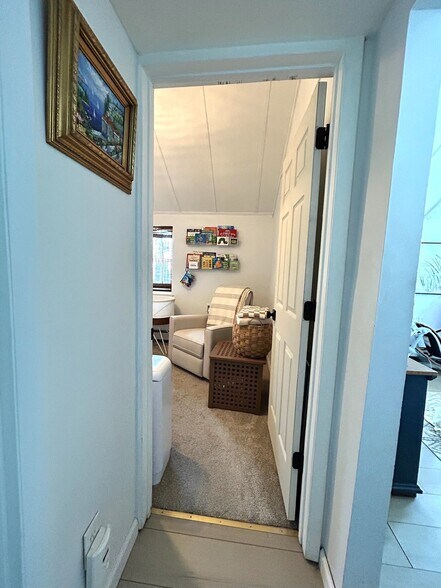 Building Photo - 800 S 6th St