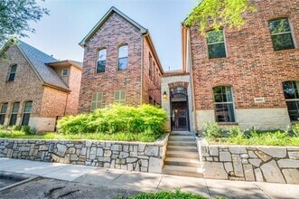 Building Photo - 6813 Massa Ln
