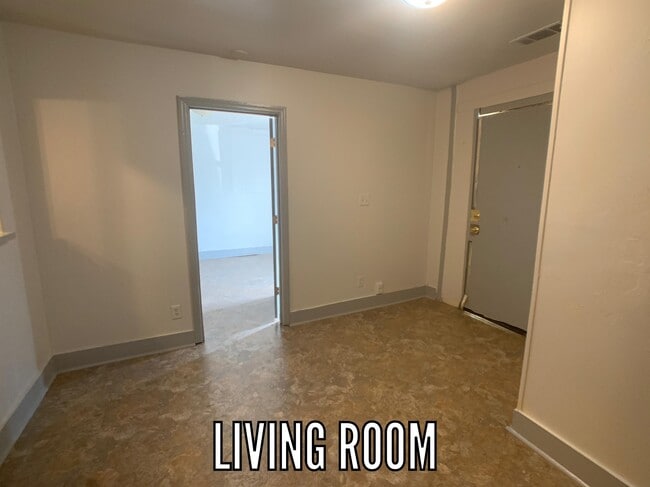 Building Photo - 602-3 Bryan-