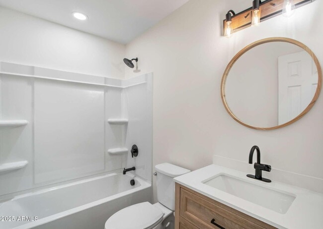 Building Photo - 1503 W Garden St