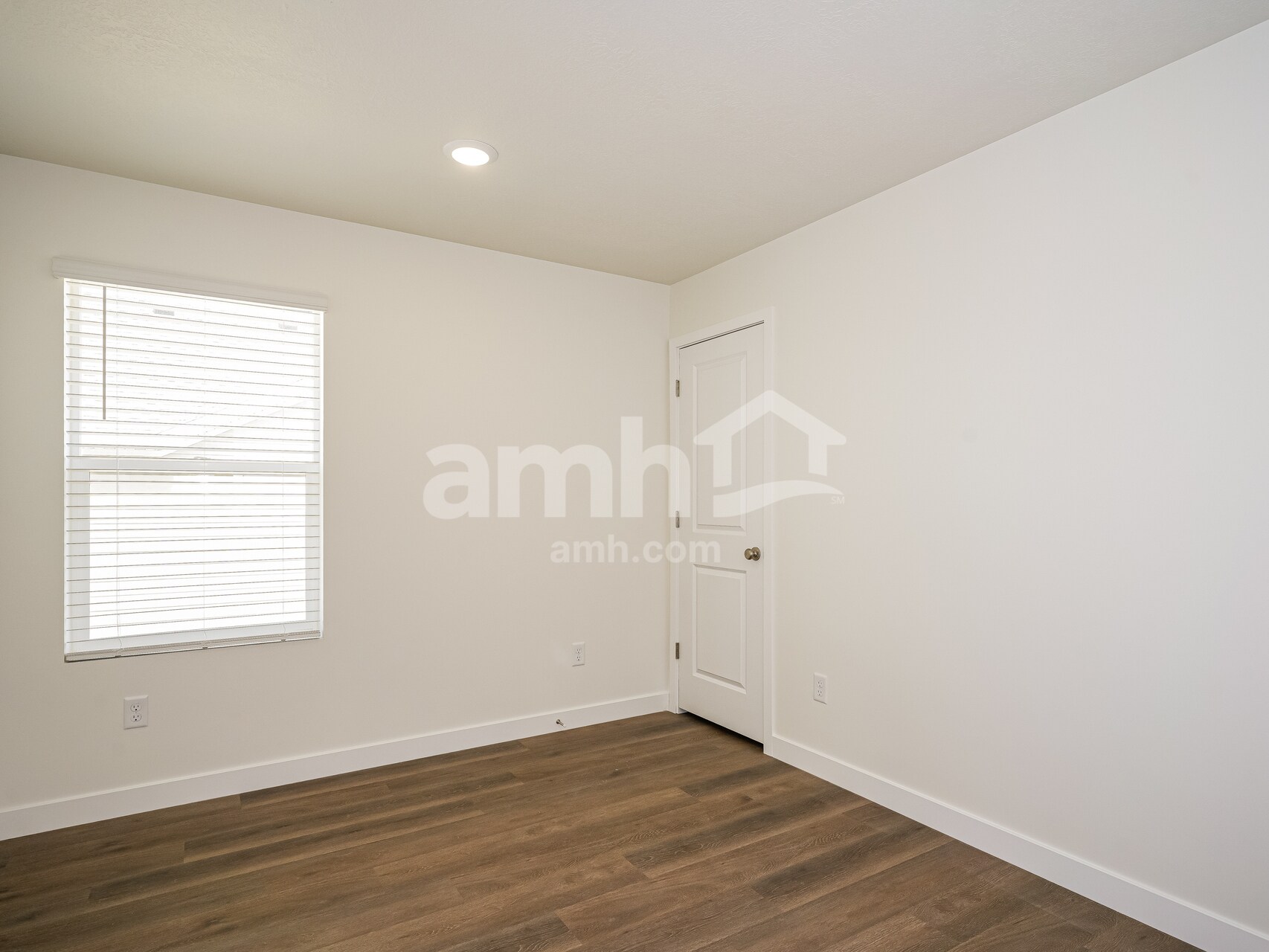 Building Photo - 1277 South